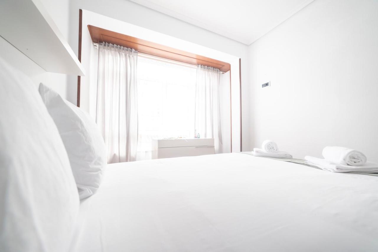 Apartamento Victoria Apartment Ferrol Exterior photo